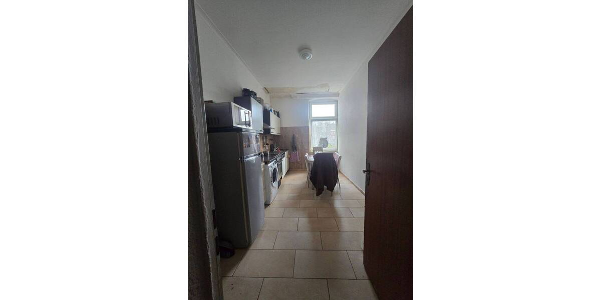 Etagenwohnung Duisburg Bruckhausen - 3 Zimmer, 347 m&sup2;, 240.000&euro; | Angebot:26102284