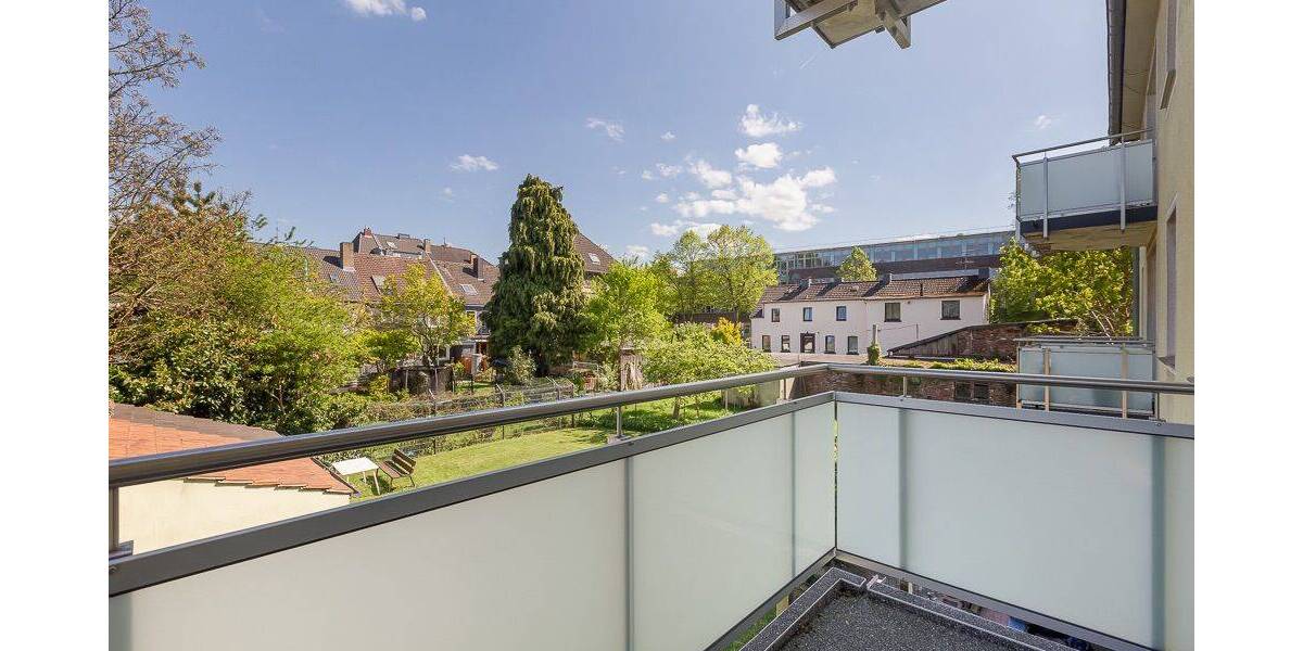 Etagenwohnung Essen Bredeney - 4 Zimmer, 81 m&sup2;, 269.000&euro; | Angebot:25686460