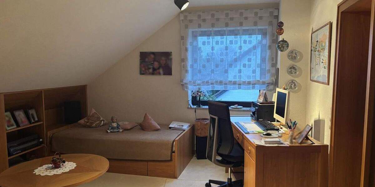 Einfamilienhaus Krefeld Traar - 4 Zimmer, 190 m&sup2;, 750.000&euro; | Angebot:25693384