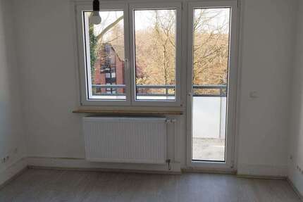 Wohnung Gelsenkirchen Ückendorf - 3.5 Zimmer, 52 m&sup2;, 389&euro; | Angebot:26184461