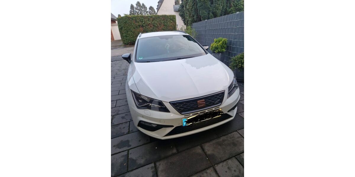 Seat Leon 89.519 km 22.999 &euro; Krefeld 47809