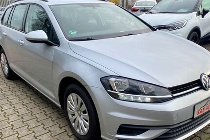 VW Golf 141.120 km 11.500 &euro; Moers 47445