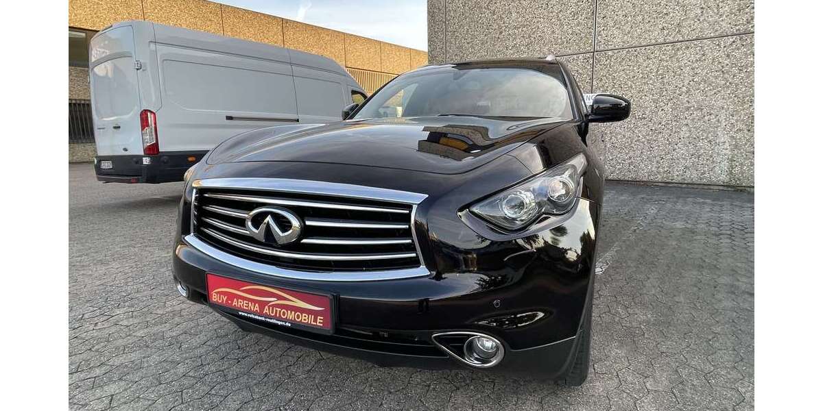 INFINITI QX70 250.000 km 10.800 &euro; Essen 45356