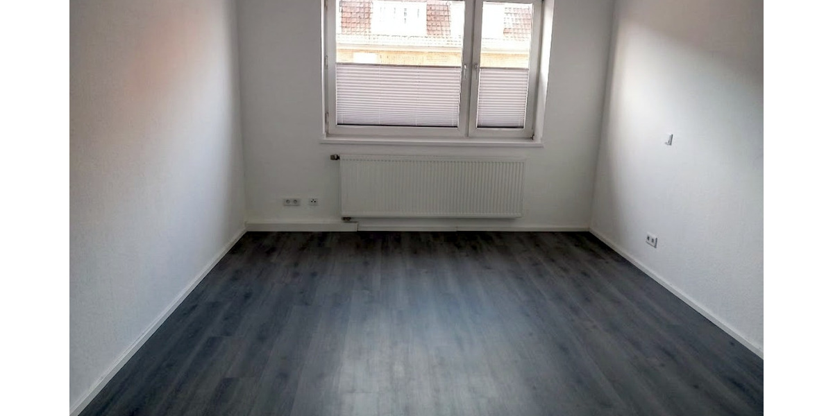 Etagenwohnung Oberhausen Osterfeld-West - 2 Zimmer, 70 m&sup2;, 598&euro; | Angebot:25706535