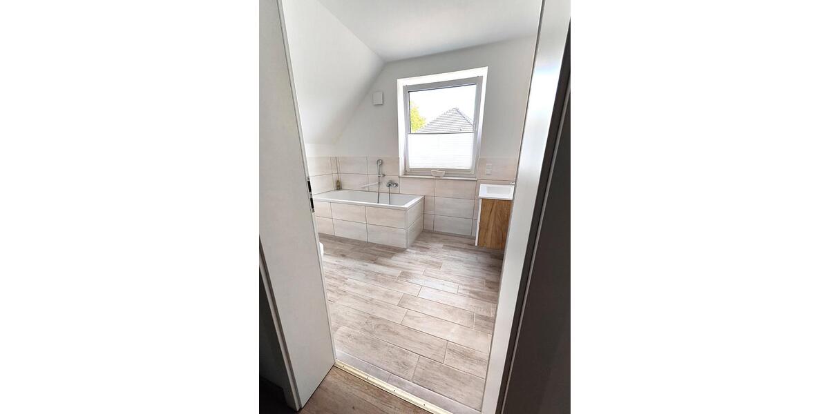 Einfamilienhaus Kamp-Lintfort Lintfort - 5 Zimmer, 100 m&sup2;, 569.000&euro; | Angebot:26589502
