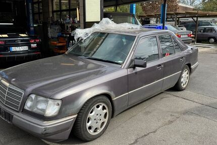 Mercedes-Benz 280 374.000 km 1.994 &euro; Krefeld 47807