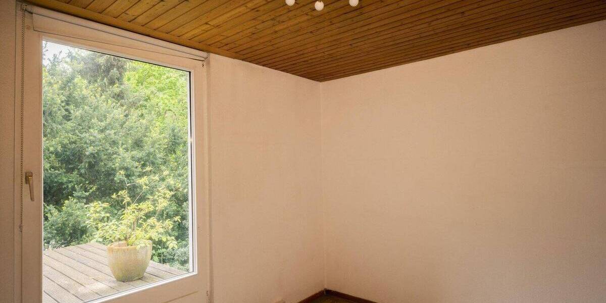 Einfamilienhaus Essen Bergerhausen - 8 Zimmer, 180 m&sup2;, 395.000&euro; | Angebot:26583846