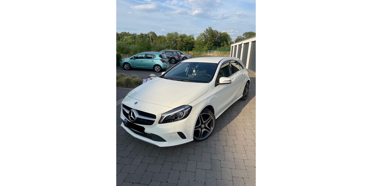 Mercedes-Benz A 180 148.000 km 12.300 &euro; Neukirchen-Vluyn 47506
