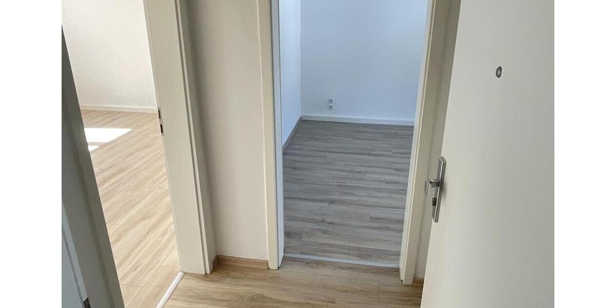 Etagenwohnung Duisburg Duisburg-Mitte - 2 Zimmer, 62 m&sup2;, 509&euro; | Angebot:26199766