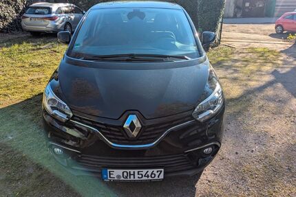 Renault Scenic 99.000 km 8.900 &euro; Essen 45139