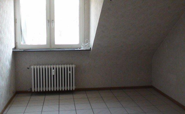 Dachgeschoßwohnung Oberhausen - 3 Zimmer, 70 m&sup2;, 118.000&euro; | Angebot:26945409