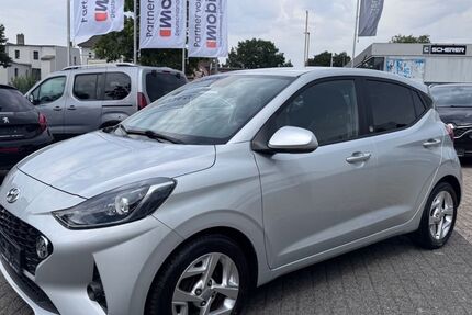 Hyundai i10 26.035 km 10.999 &euro; Oberhausen 46145