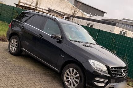 Mercedes-Benz ML 350 149.000 km 16.000 &euro; Neukirchen-Vluyn 47506