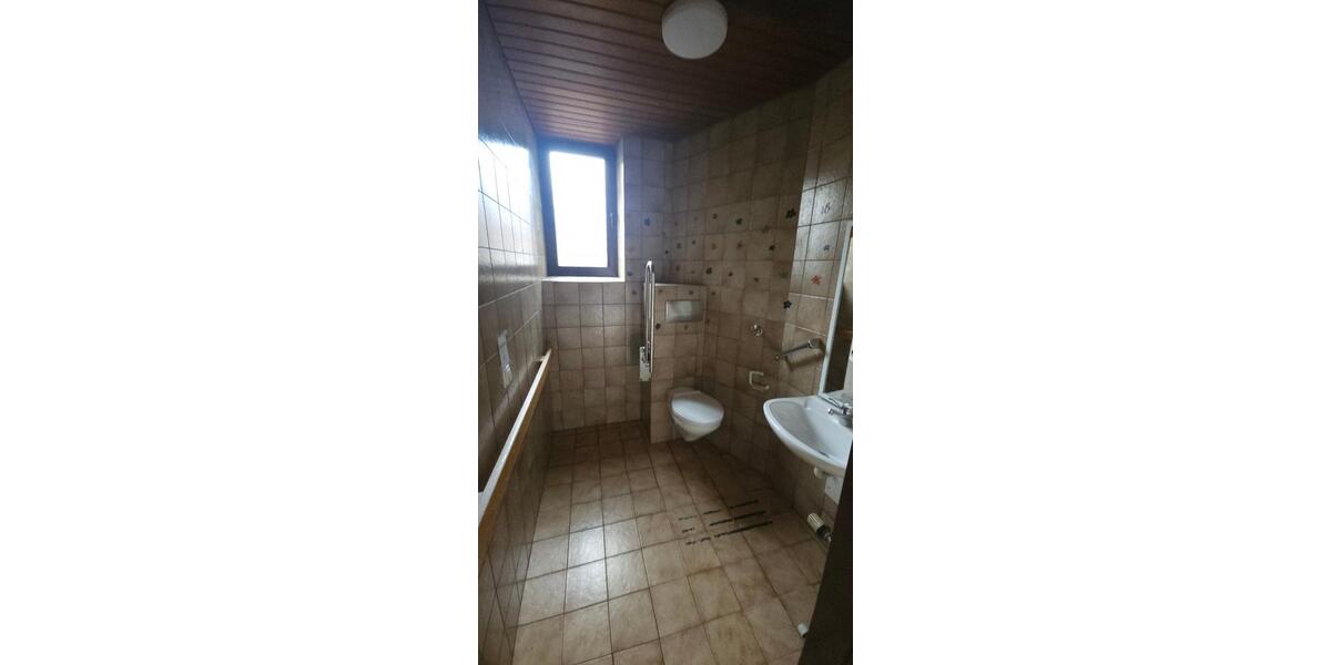 Gewerbeobjekt Neukirchen-Vluyn Vluyn - 2.200&euro; | Angebot:25958358