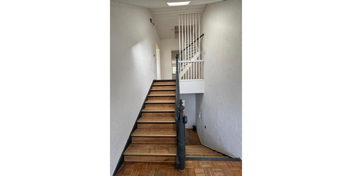 Maisonettenwohnung Duisburg Mittelmeiderich - 4 Zimmer, 103 m&sup2;, 900&euro; | Angebot:26049782