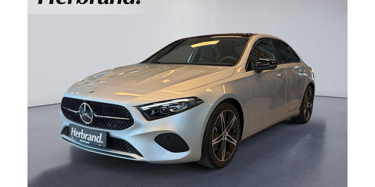 Mercedes-Benz A 200 1.001 km 40.690 &euro; Krefeld 47800