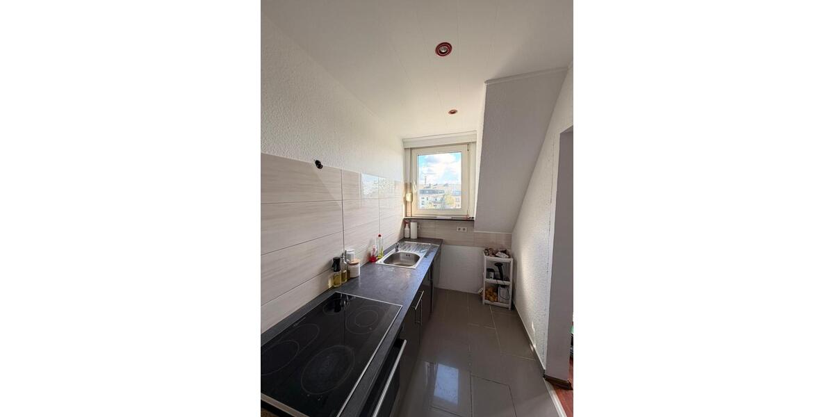 Dachgeschoßwohnung Bottrop Boy - 4 Zimmer, 75 m&sup2;, 650&euro; | Angebot:25920020