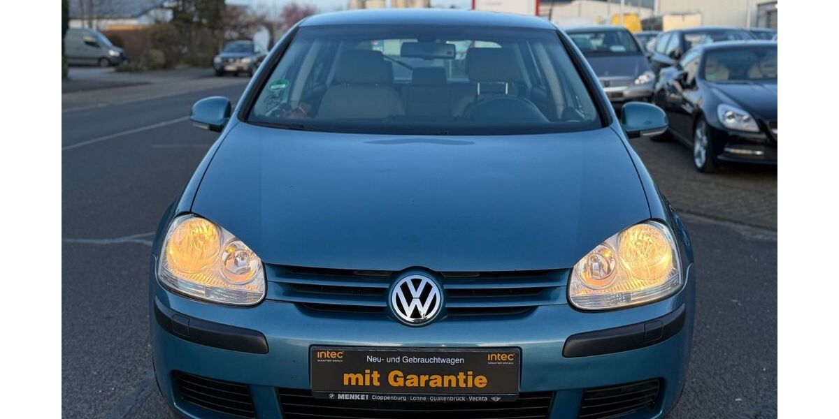 VW Golf 177.000 km 2.750 &euro; Geldern 47608