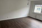 Etagenwohnung Krefeld Stadtmitte - 2 Zimmer, 91 m&sup2;, 710&euro; | Angebot:25780302