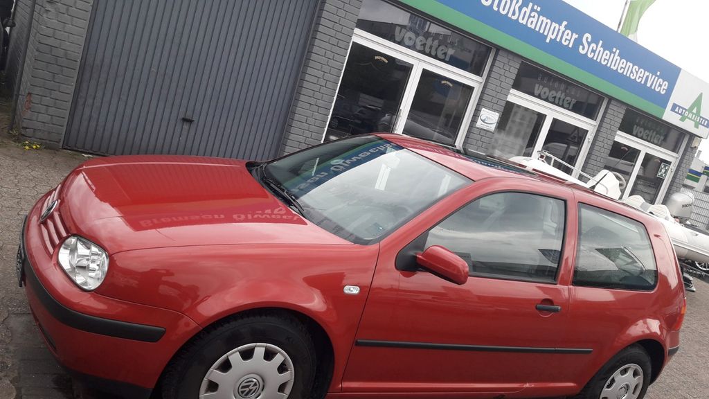 VW Golf 105.000 km 2.999 &euro; Krefeld 47800