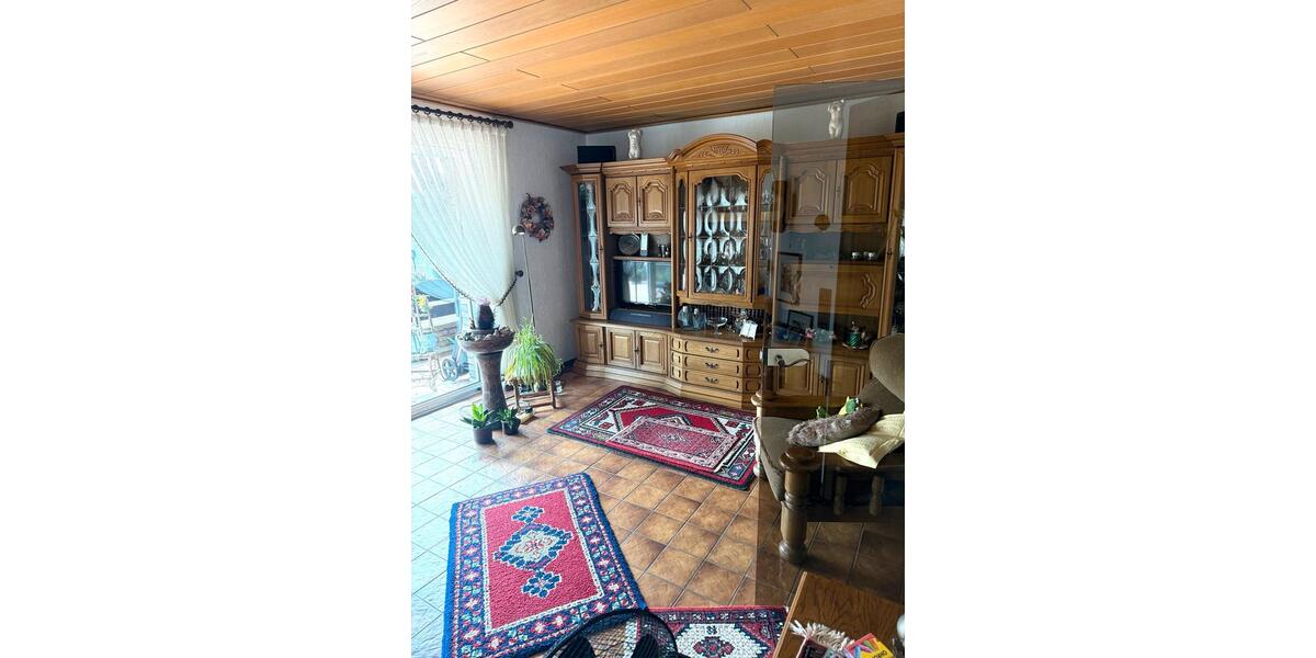 Einfamilienhaus Dinslaken Lohberg - 7 Zimmer, 126 m&sup2;, 325.000&euro; | Angebot:27194541