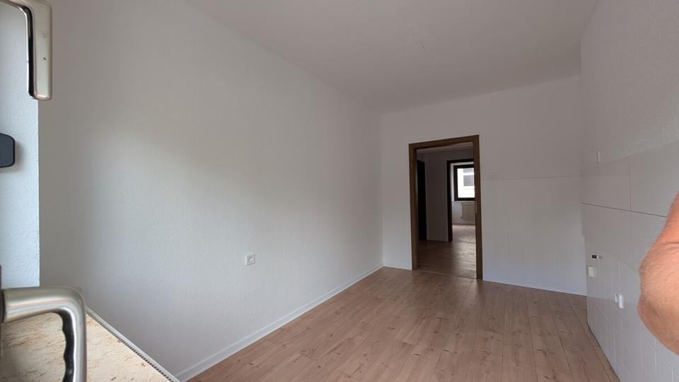Etagenwohnung Gelsenkirchen Gelsenkirchen-Mitte - 3 Zimmer, 75 m&sup2;, 600&euro; | Angebot:25978472