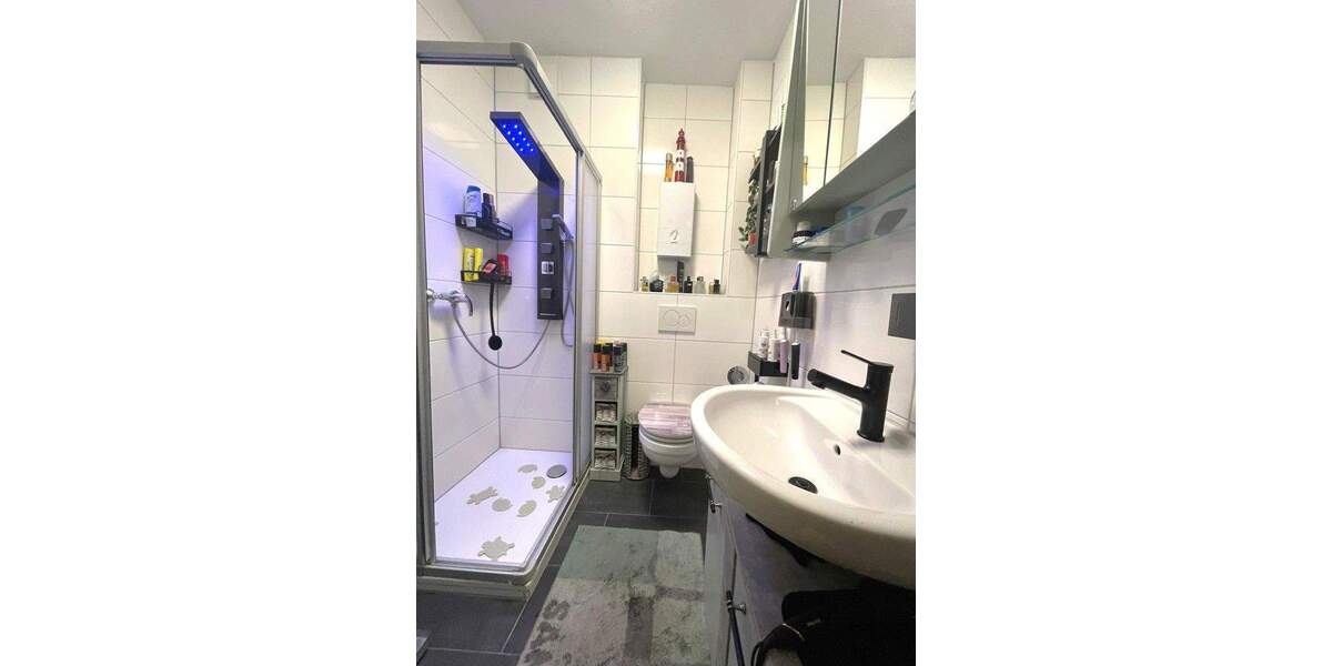 Etagenwohnung Bottrop Stadtmitte - 2 Zimmer, 63 m&sup2;, 590&euro; | Angebot:25746593