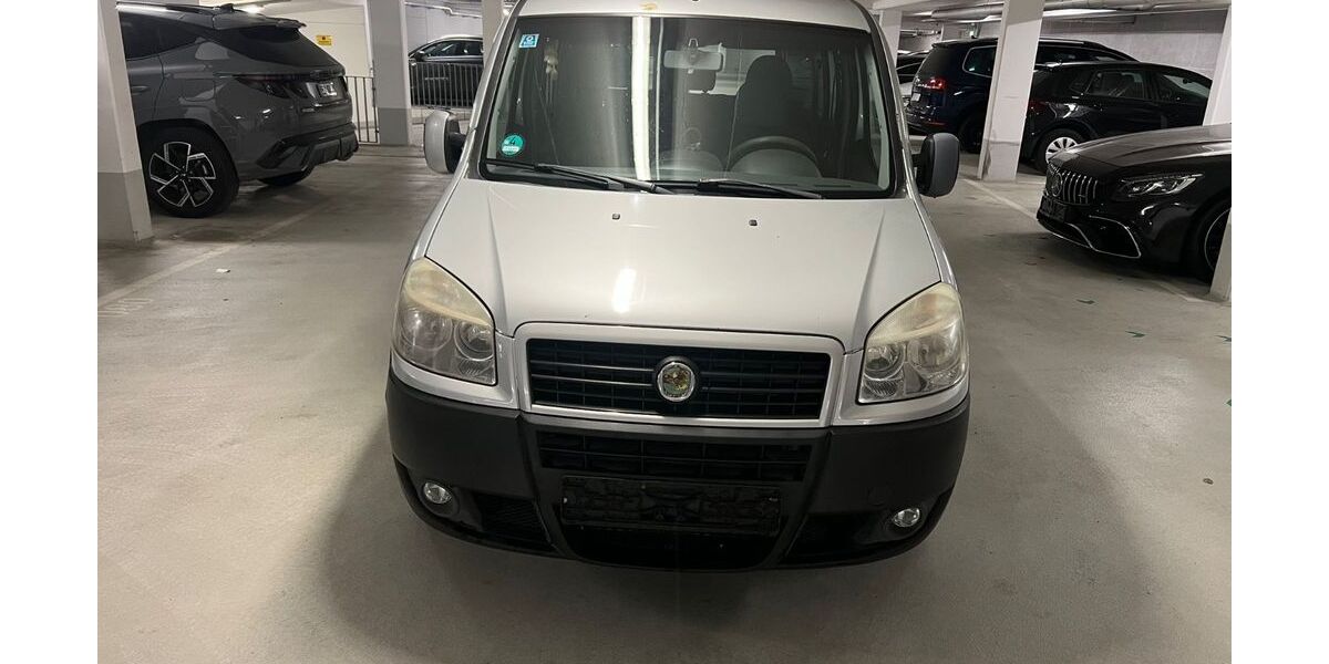 Fiat Doblo 225.000 km 2.000 &euro; Essen 45326