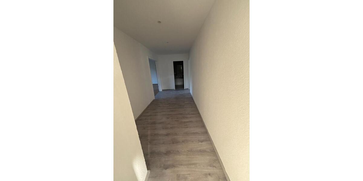 Etagenwohnung Mülheim an der Ruhr Dümpten - 3.5 Zimmer, 101 m&sup2;, 770&euro; | Angebot:25439696