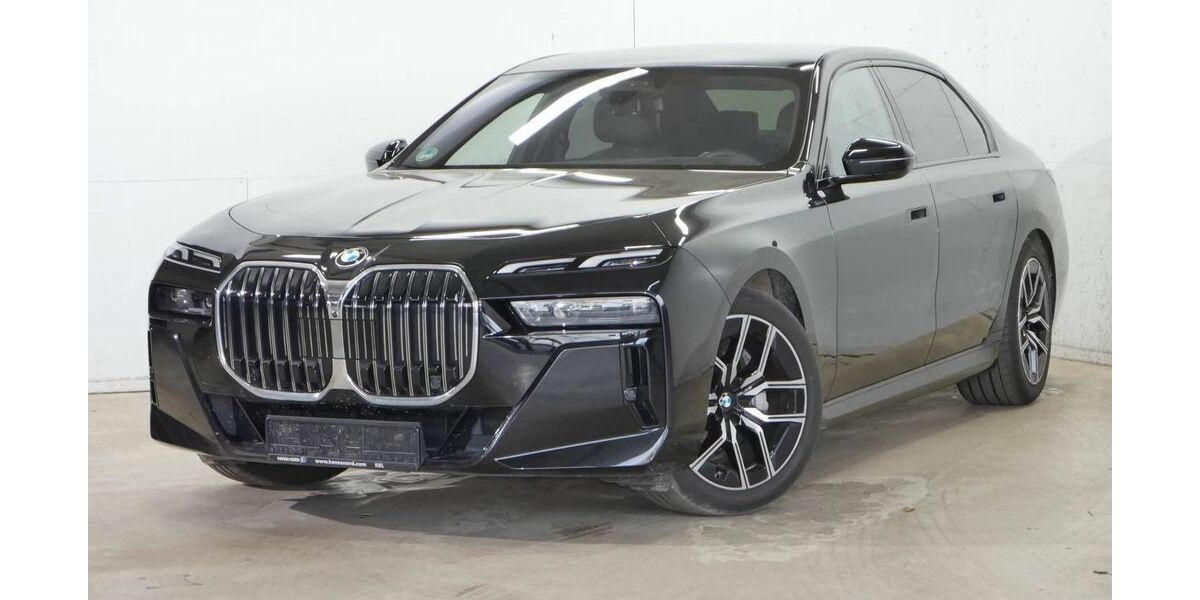 BMW 740 32.309 km 89.940 &euro; Marl 45770