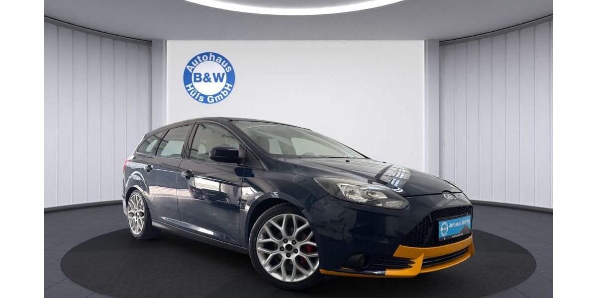Ford Focus 196.042 km 2.999 &euro; Krefeld 47805