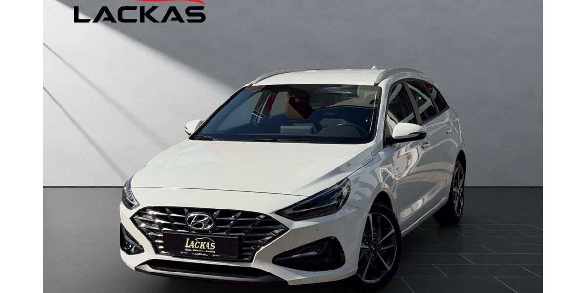 Hyundai i30 23.250 km 18.741 &euro; Duisburg 47055