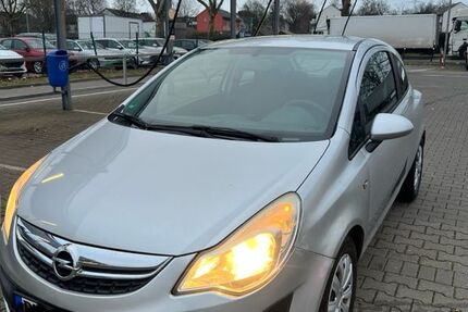 Opel Corsa 170.500 km 1.800 &euro; Mülheim an der Ruhr 45468