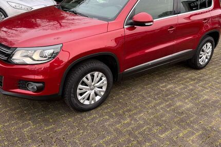 VW Tiguan 88.000 km 11.400 &euro; Krefeld 47805