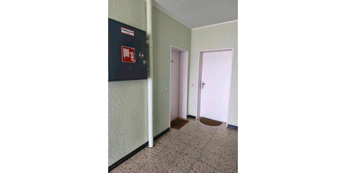 Etagenwohnung Duisburg Essenberg - 3 Zimmer, 68 m&sup2;, 104.000&euro; | Angebot:26250402