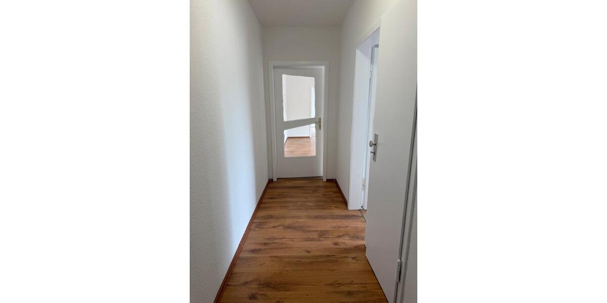 Erdgeschoßwohnung Essen Stadtbezirk IV - 1 Zimmer, 58 m&sup2;, 490&euro; | Angebot:26261253