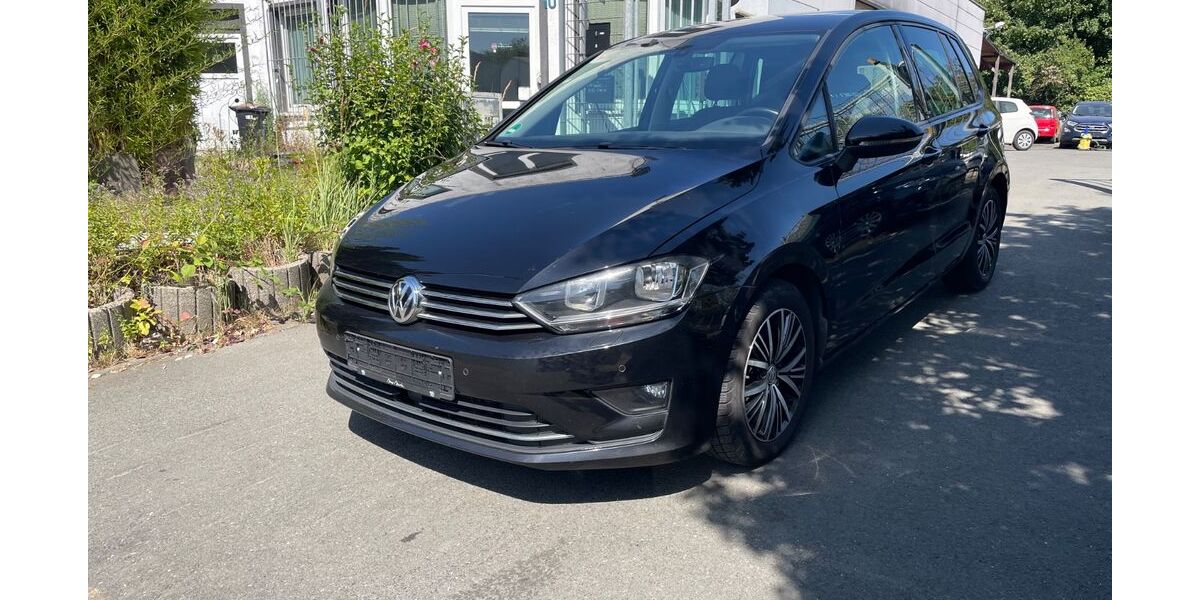 VW Golf 108.406 km 9.890 &euro; Essen 45326