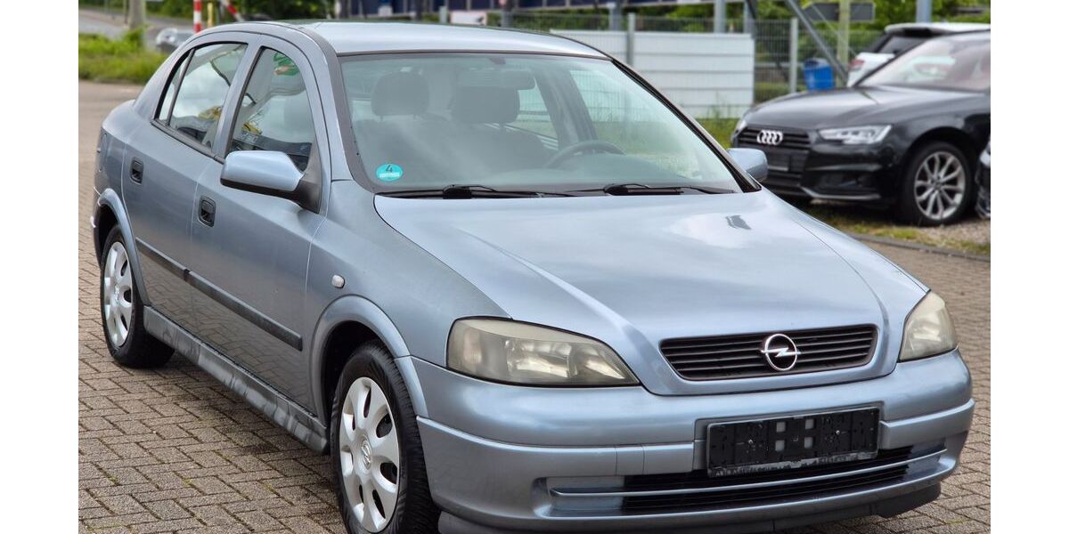 Opel Astra 131.000 km 1.990 &euro; Essen 45141