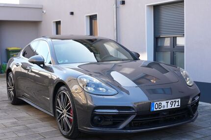 Porsche Panamera 60.000 km 83.900 &euro; Oberhausen 46119