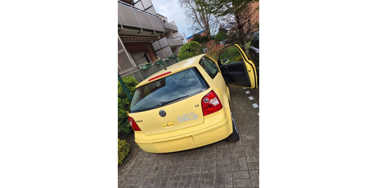 VW Polo 109.500 km 1.500 &euro; Moers 47441