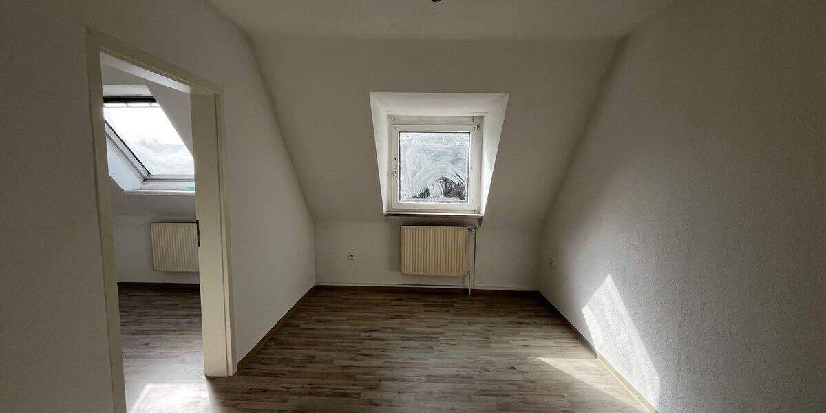Etagenwohnung Gelsenkirchen Bismarck - 4 Zimmer, 78 m&sup2;, 585&euro; | Angebot:26155068