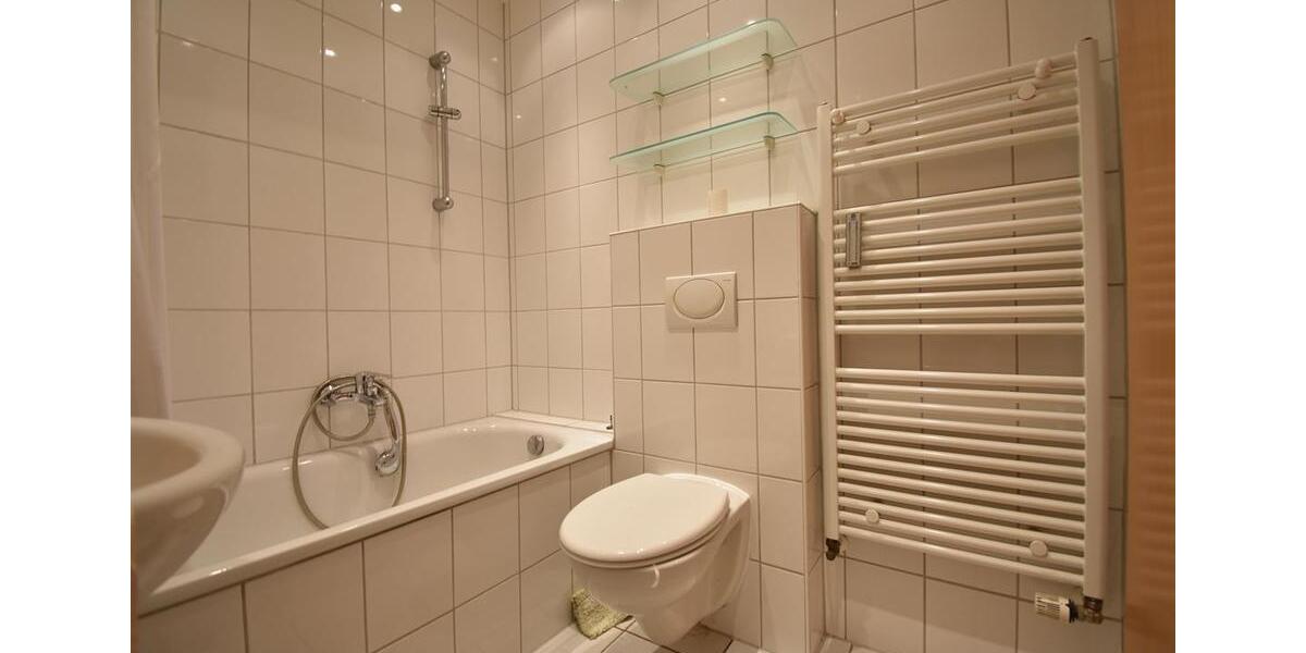 Dachgeschoßwohnung Gladbeck Brauck - 3 Zimmer, 74 m&sup2;, 600&euro; | Angebot:15432568