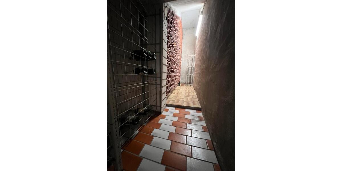 Reihenhaus Mülheim an der Ruhr Mellinghofen - 9 Zimmer, 248 m&sup2;, 655.000&euro; | Angebot:24611100