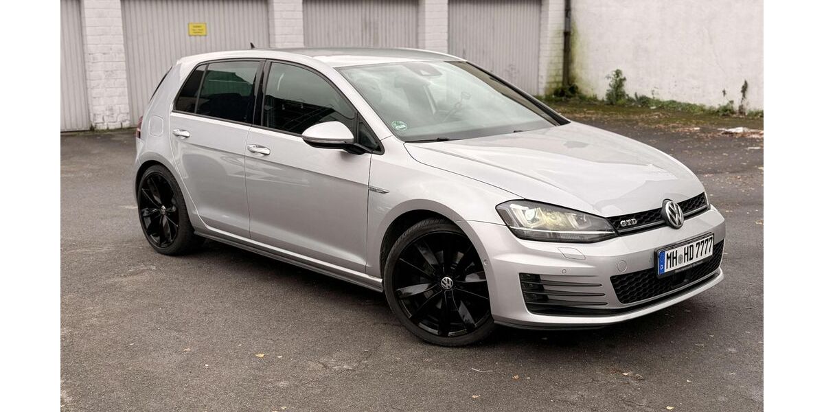 VW Golf 184.704 km 13.990 &euro; Oberhausen 46045