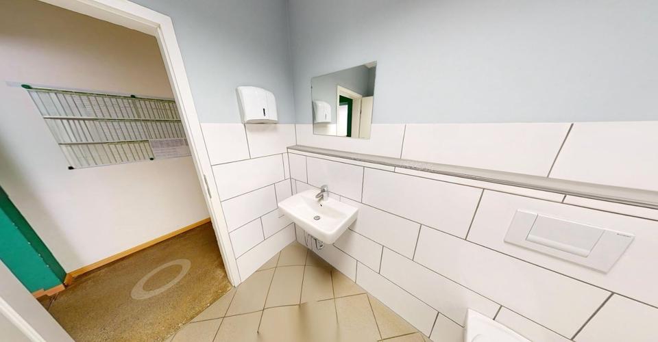 Einfamilienhaus Voerde (Niederrhein) - 14 Zimmer, 468 m&sup2;, 3.000&euro; | Angebot:22566047