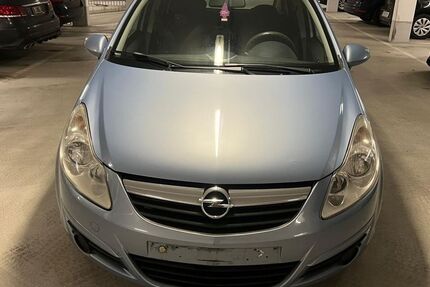Opel Corsa 126.000 km 3.000 &euro; Essen 45326