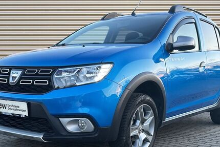 Dacia Sandero 51.700 km 12.490 &euro; Duisburg 47059