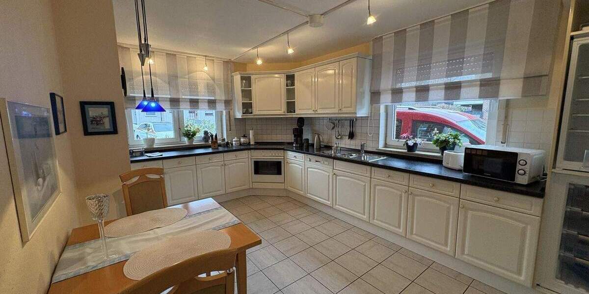 Etagenwohnung Moers Schwafheim - 3 Zimmer, 92 m&sup2;, 345.000&euro; | Angebot:25668377