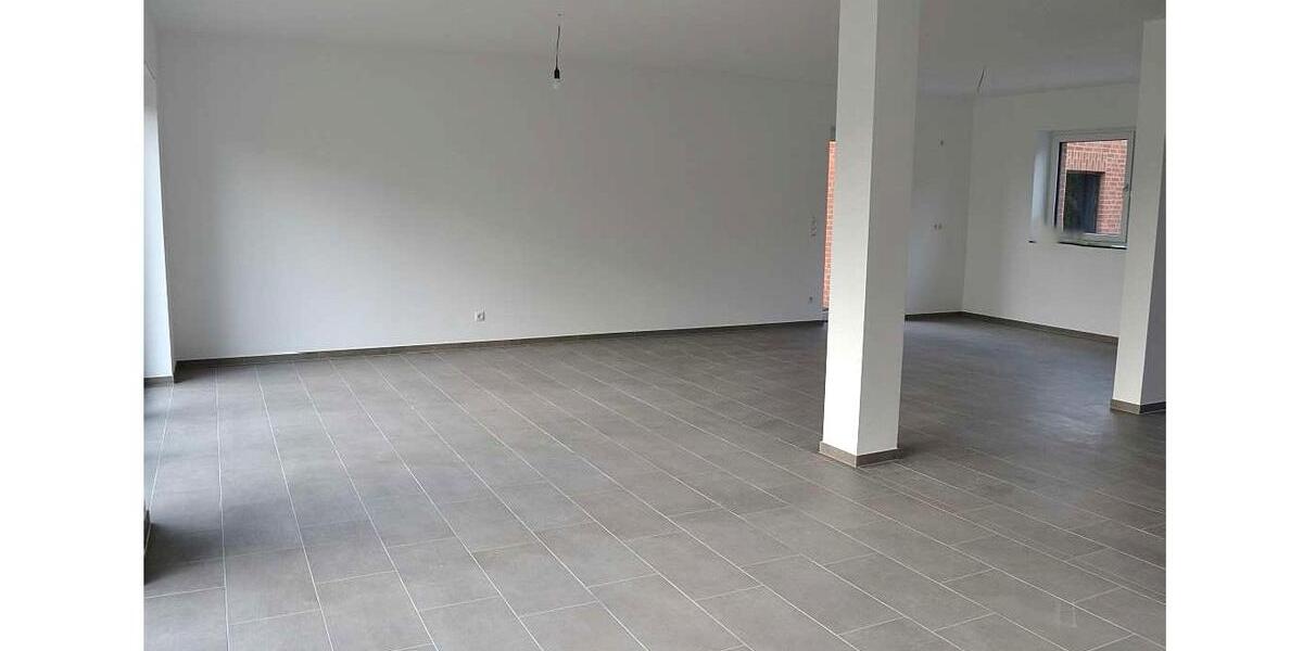 Doppelhaushälfte Hamminkeln - 5 Zimmer, 121 m&sup2;, 1.540&euro; | Angebot:25302186