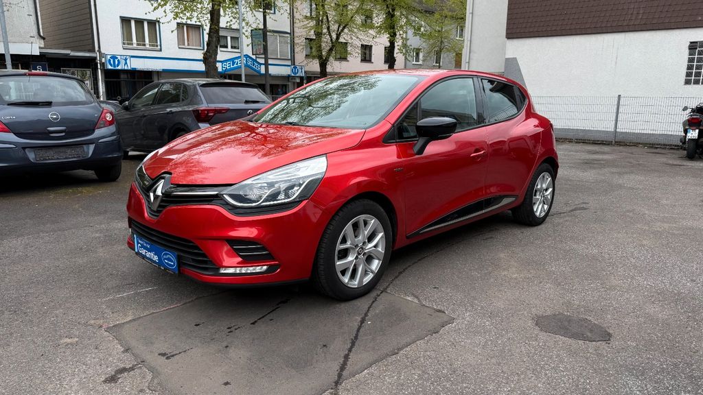 Renault Clio 105.000 km 8.999 &euro; Marl 45770